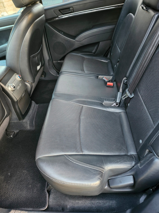 2010 Hyundai Veracruz VES, tres propre, 171,650kms, AWD, cuir, dans Autos et camions  à Trois-Rivières - Image 3