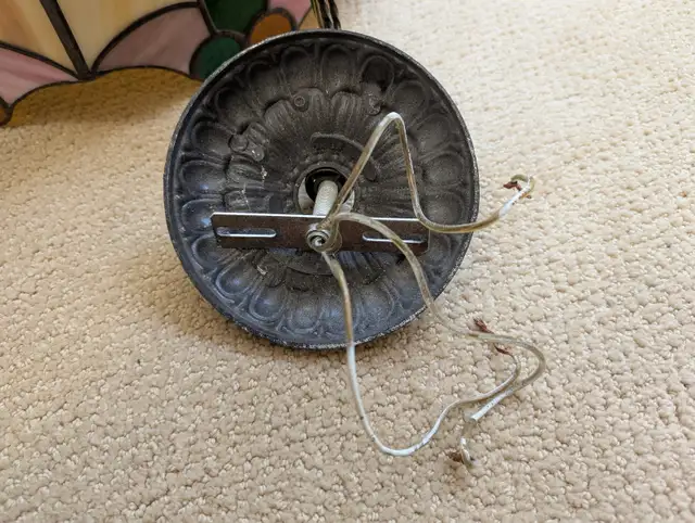 Chandelier with funny design in Indoor Lighting & Fans in Kitchener / Waterloo - Image 5