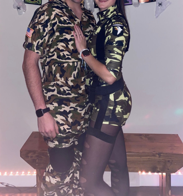 Couples Army Halloween Costumes in Costumes in Saskatoon - Image 3