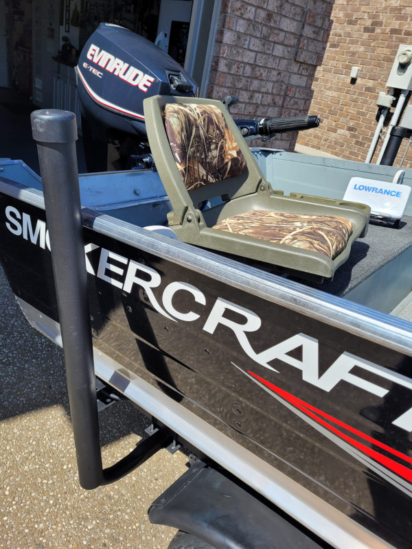 SMOKERCRAFT 14" ALUMINUM FISHING BOAT in Powerboats & Motorboats in St. Catharines - Image 3