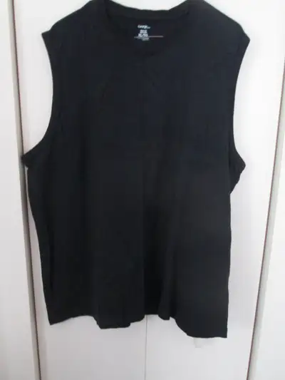 men's black sleeveless t-shirt (XL). new never worn, View more