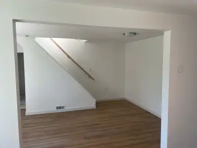 2 Bedroom Close to Downtown Brockville