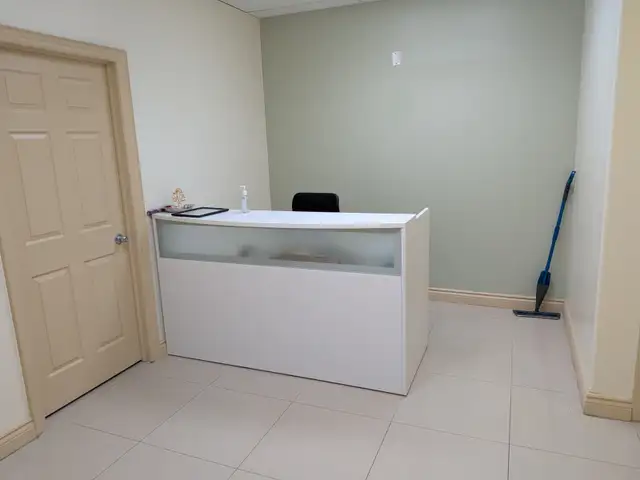 2 private office   Reception for sublease