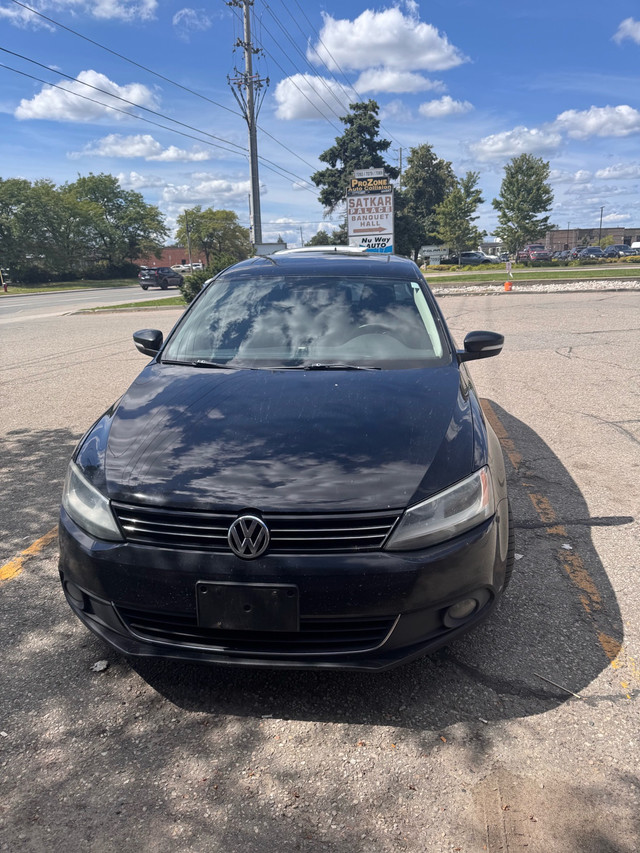 Selling my VW Jetta 2012 in Cars & Trucks in Hamilton