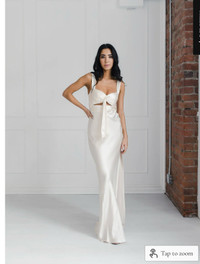 Shona Joy- La Lune dress- size 6 US- Wedding dress