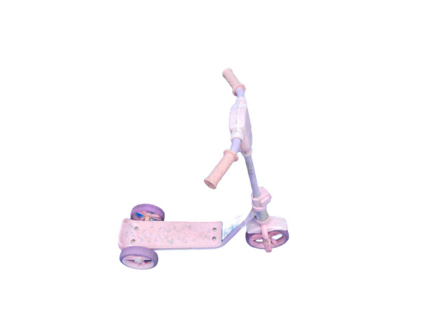 Child scooter - Pink in Toys in St. Albert - Image 3