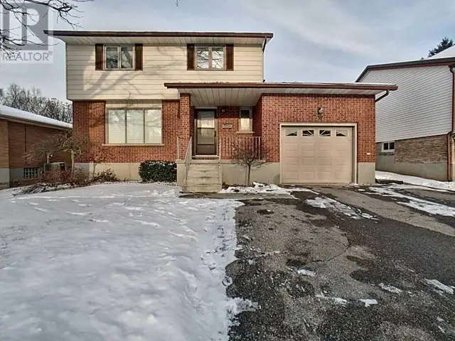 Furnished Bedroom Very Close to U of G! Sept 1st Lease Start!