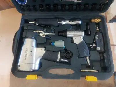 Mastercraft Air Tool Set - 100 pieces - Brand New, View more