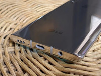 LG Velvet 5G Phone (Unlocked) - Like New