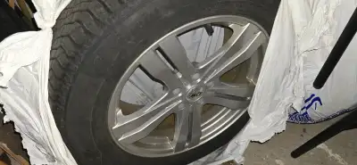 Set of 4 complete winter tires with rims that came off my Infiniti QX50. Used for only 2 winter seas...