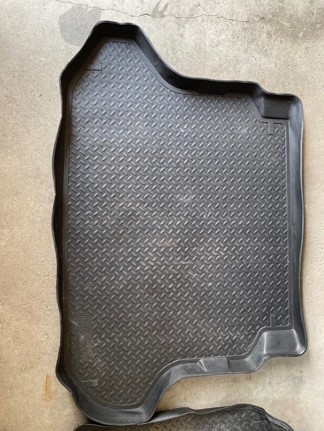 2005 Honda Crv mats Cars & Trucks Cambridge Kijiji