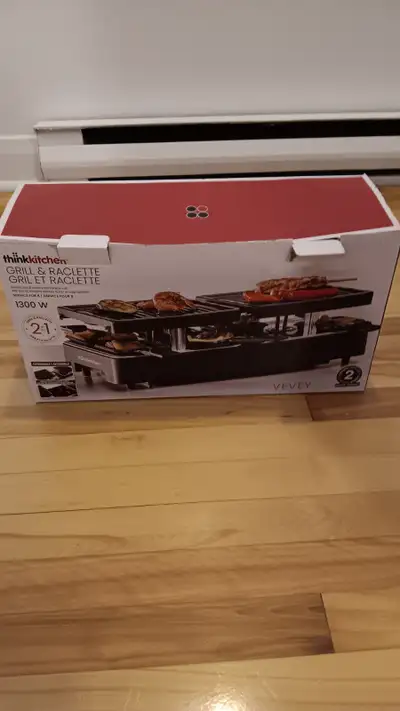 Grill et raclette 2 en 1 électrique. Argent comptant seulement.