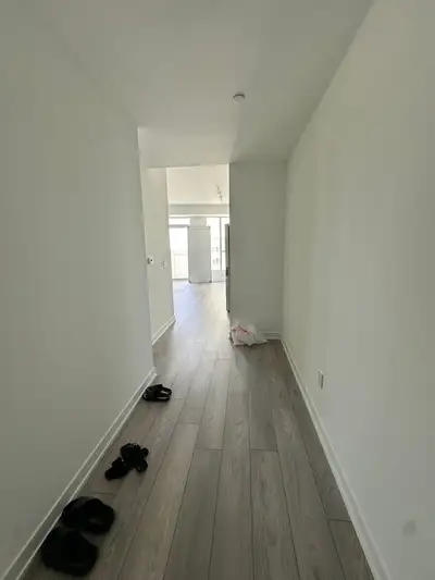 NEW SPACIOUS 780 SQ FT CONDO FOR RENT IN VAUGHAN MILLS AREA!!