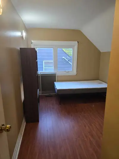 Room for rent available now for girls only, View more