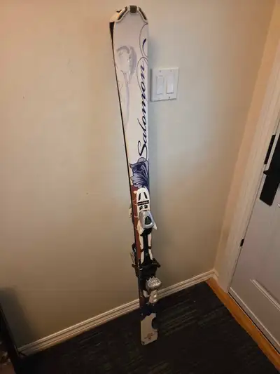 Salomon Pearl 158 Skiis, View more