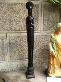 Statue de la Vierge Marie en bois sculpté noir de 27 pouces