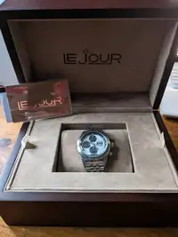 Le Jour chrono chronograph watch panda automatic MINT 42mm