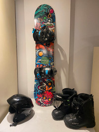 Planche à Neige Burton 120 cm  avec bottes et casque