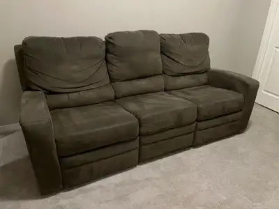 Great Condition Reclining Micro Suede Leather Couch $280, open to offers, Cash Only Pick up only, di...
