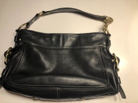Coach black purse. Like new condition ⭐️