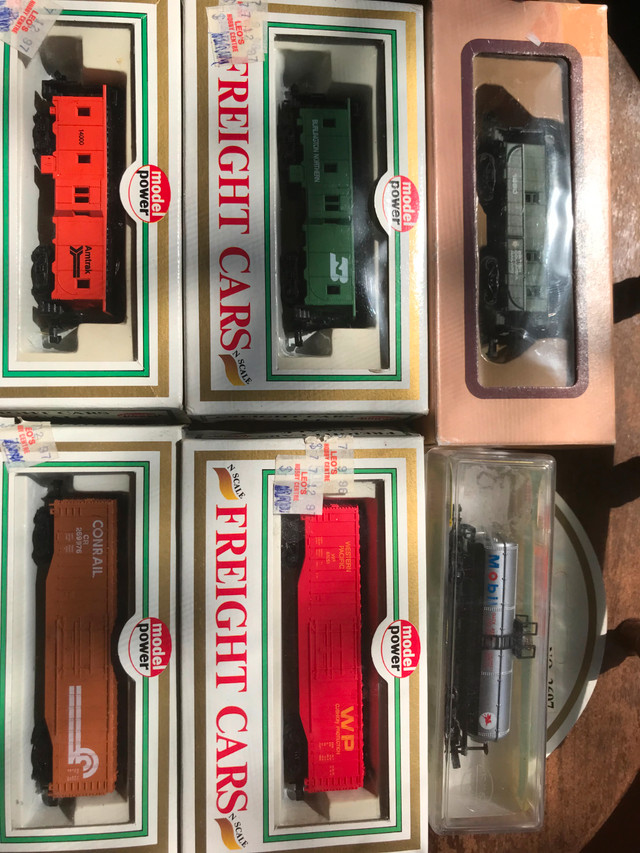 N SCALE TRAIN CARS in Hobbies & Crafts in Calgary