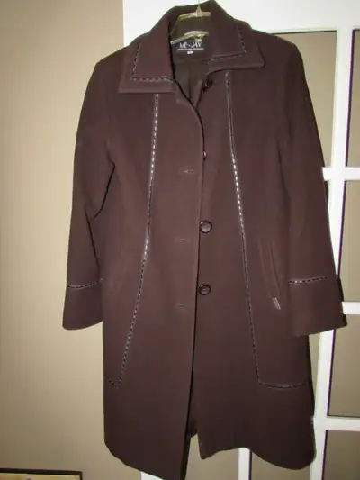 Women's Full Length Me-Jay Brown Wool Trench Coat Size 5/6 Excellent condition