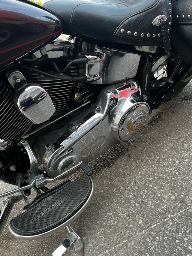 2011 Harley-Davidson Heritage Softail in Street, Cruisers & Choppers in Markham / York Region - Image 6