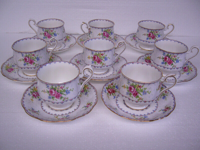 4 Sets Vintage Footed Royal Albert “PETIT POINT” Cup & Saucer in Arts & Collectibles in Dartmouth - Image 4