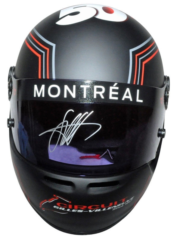 Sebastian Vettel signed Formula 1 F1 Memorabilia dans Art et objets de collection  à Longueuil/Rive Sud - Image 2