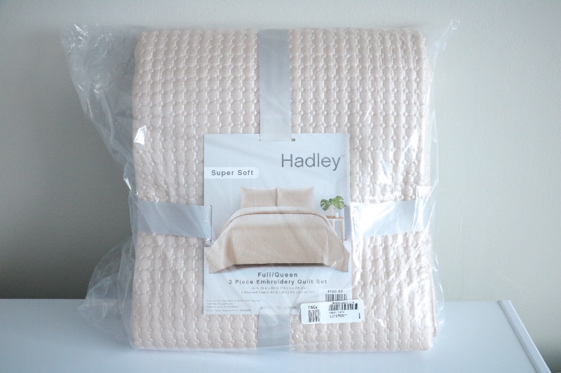 Bedding 3 Piece Quilt Set Queen Brand New Original Pack Bedding