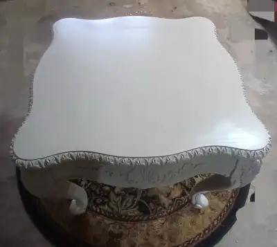 SIDE TABLE/END TABLE, Voir plus