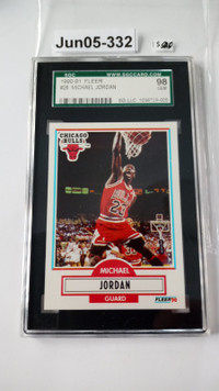 Graded 1990 MICHAEL JORDAN HOF FLEER #26 SGC 98 GEM card Bulls