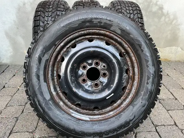 Firestone Winter Force 215 65R16 in Tires & Rims in Laval / North Shore - Image 3