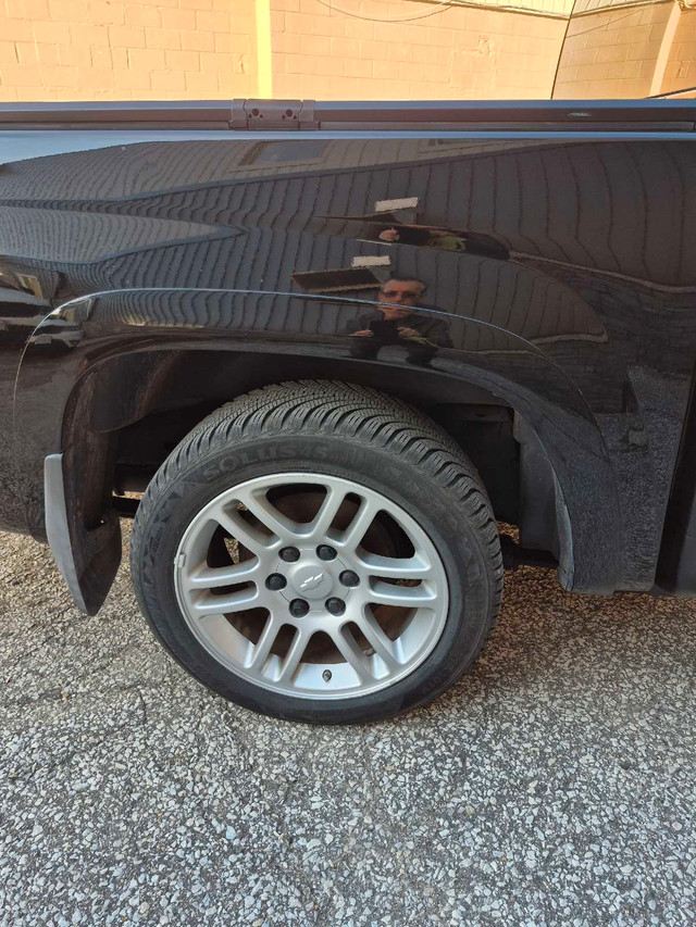 2007 chevy colorado lt in Cars & Trucks in Sarnia - Image 3