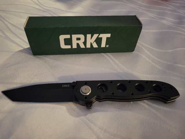 High end pocket knifes for sale/trade in Hand Tools in Markham / York Region - Image 4