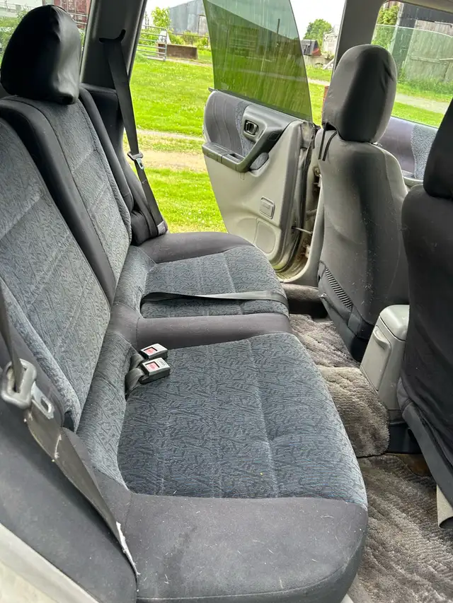 2000 RHD Subaru Forrester in Cars & Trucks in Cornwall - Image 3
