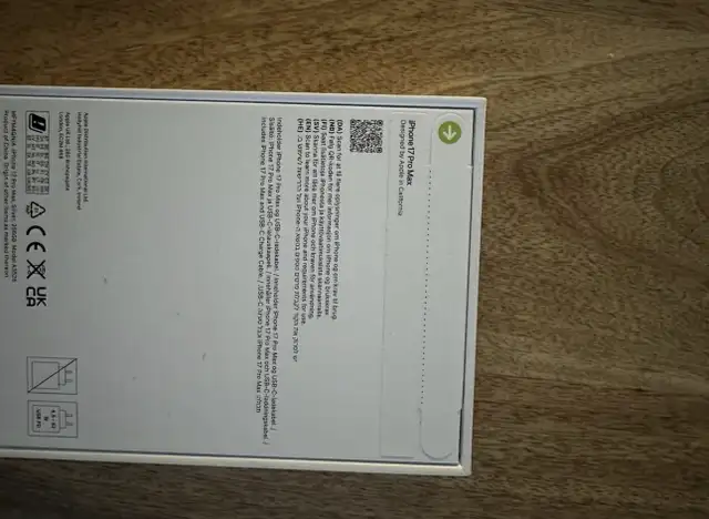 iPhone 17 pro max Fully Unlocked with Apple care in Cell Phones in Vancouver - Image 4