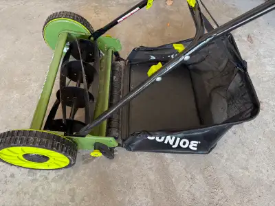 Sunjoe Manual lawn Mower, View more