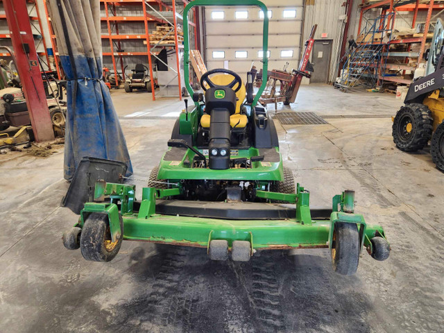 1435 John Deere mower in Lawnmowers & Leaf Blowers in Regina