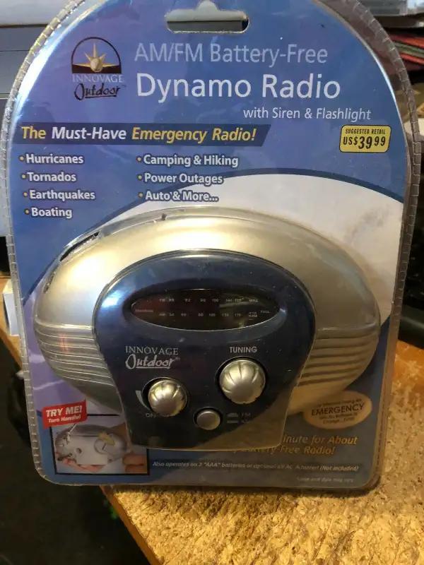 Portable Radios, Emergency Rechargeable Shortwave in General Electronics in City of Toronto - Image 11