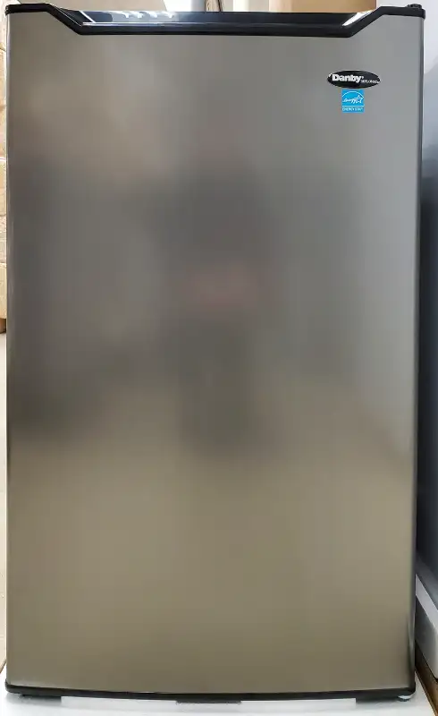 Danby 4.4 cu. ft. Compact Fridge in White, Black, or Stainless in Refrigerators in Bedford - Image 3