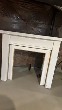 Fireplace Surround/mantel for sale good condition  (new)