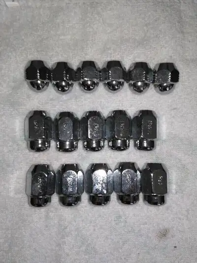 Lot of New 7/16 RH Acorn Lug Nuts, View more