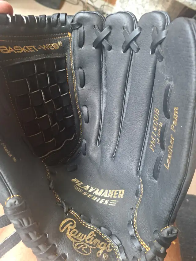 Rawlings Baseball Glove 14 Inch  PM1400B Playmaker Series New in Baseball & Softball in City of Toronto - Image 2