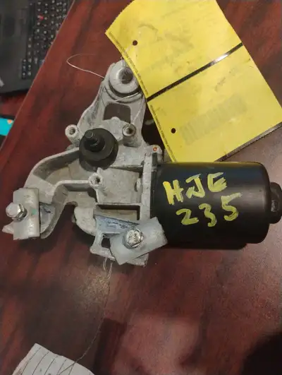 Used windsheild motor for f150