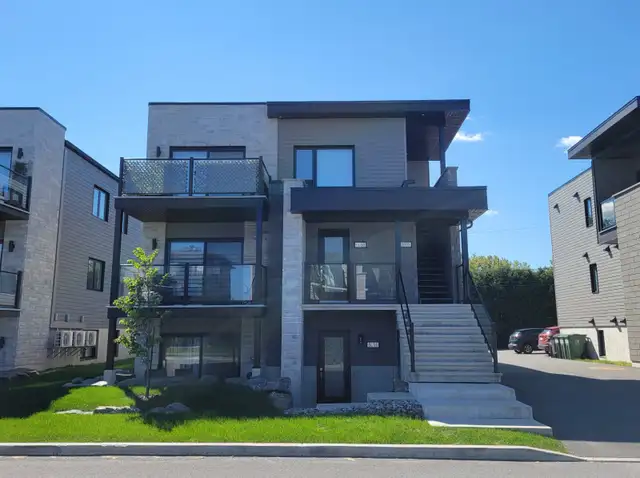 5 1/2 (2 CAC ESPACE BUREAU)  RDC