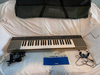 Vintage Yamaha Portatone PS-35 keyboard