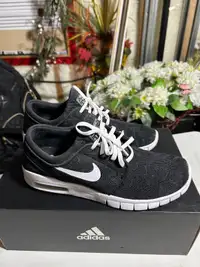 Nike shoes mens 7.5