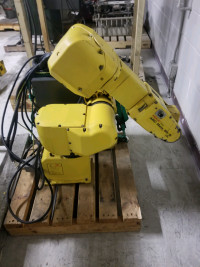 FANUC 50IB 3L TRAINING ROBOT 220V 1 PH RJ3IB CONTROLLER 