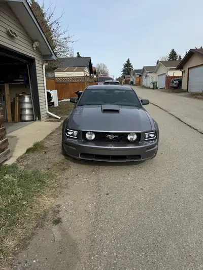 2006 Ford Mustang GT , Grey ex. Black int. 4.6 L, stock.